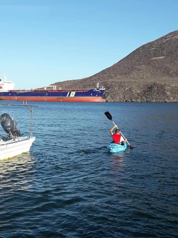 Tortuga Hostel Topolobampo 외부 사진