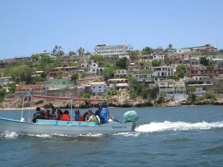 Tortuga Hostel Topolobampo 외부 사진